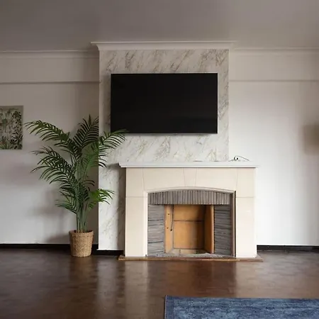 2br And 1lr Apt, Only 15mins To Gravensteen Castle Apartment Ghent