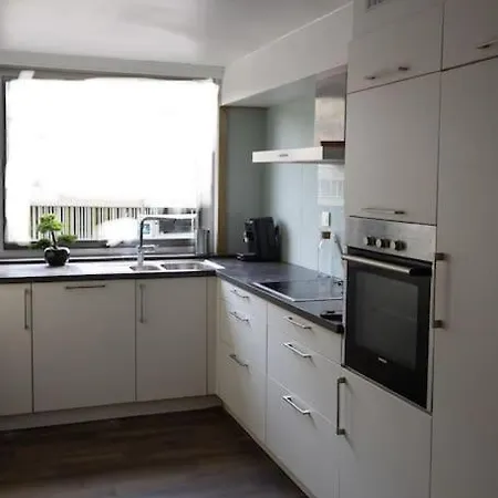 Apartment 2br And 1lr Apt, Only 15mins To Gravensteen Castle